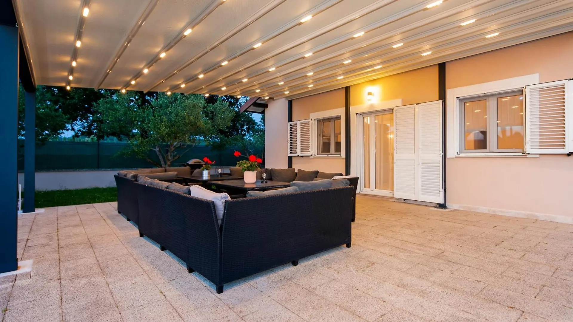 Villa Suzy In Rovinj Near The Sea