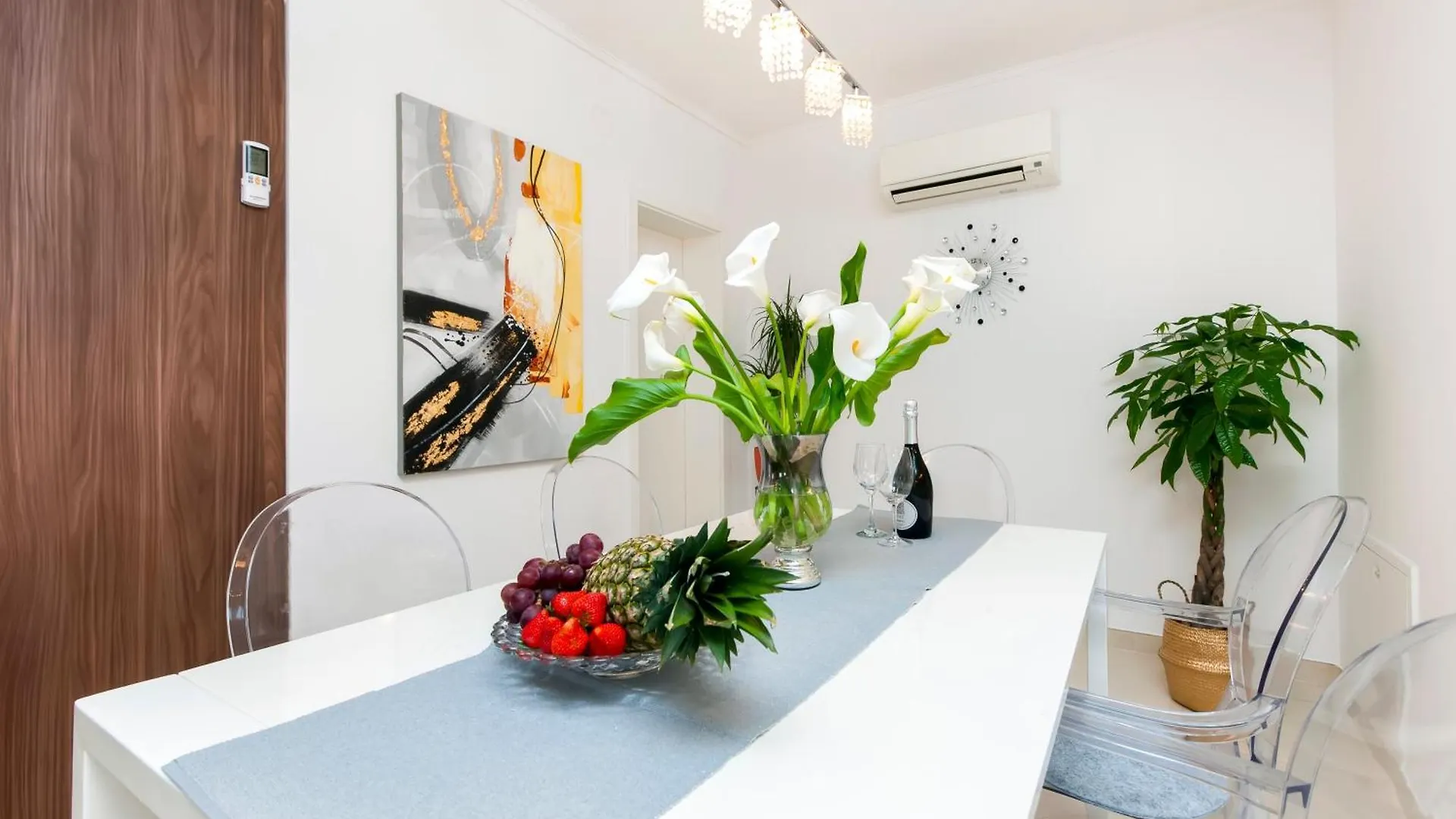 Villa Suzy In Rovinj Near The Sea